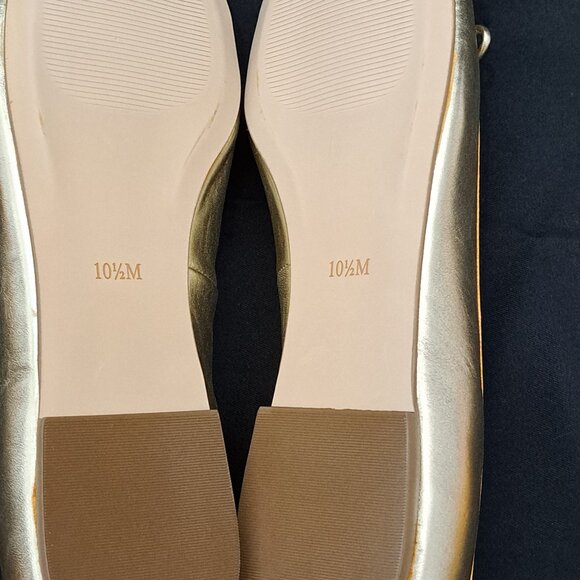 Talbots Shiny Gold Tone Leather Ballet Flats with Bow Size 10.5 M NWOT - Picture 11 of 12